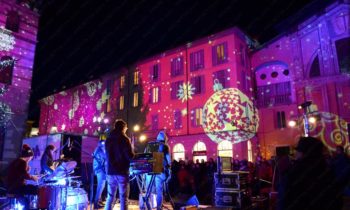 Christmas themed projections - Como Magic Light Festival