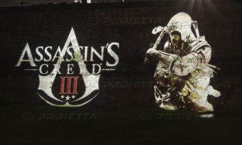 Lucca Comics Assassin's Creed logo projection